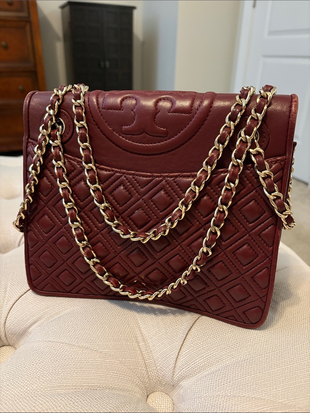 TORY BURCH Fleming convertible shoulder bag, burgundy leather